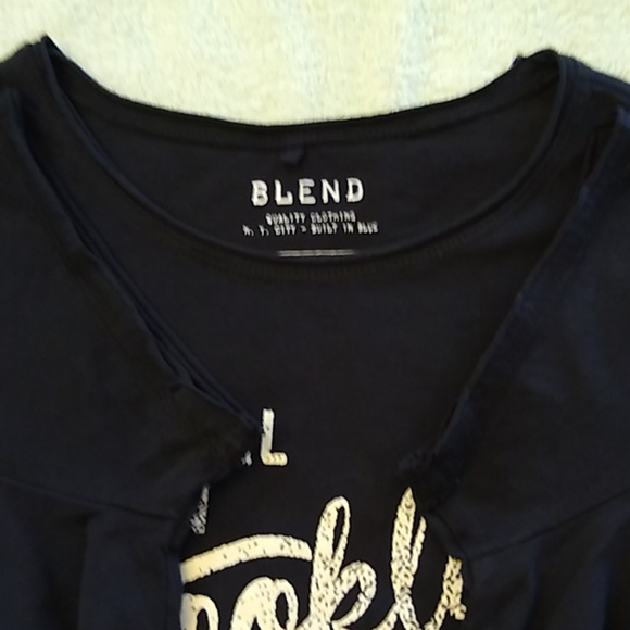 Brooklyn Black T-SHIRT - Picture 6 of 6